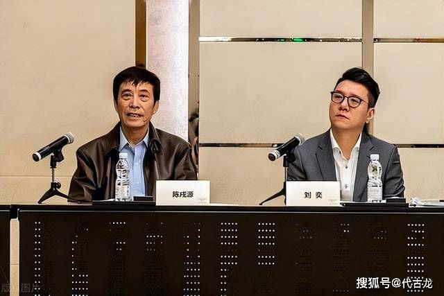 此次发布的;残暴世界版预告与电影的高燃热血主题一脉相承，征途世界的各路英雄在残酷的战场上肆意纵横，为国家、为荣耀、为梦想拼死奋战休戚与共，燃情的故事令观众热血沸腾